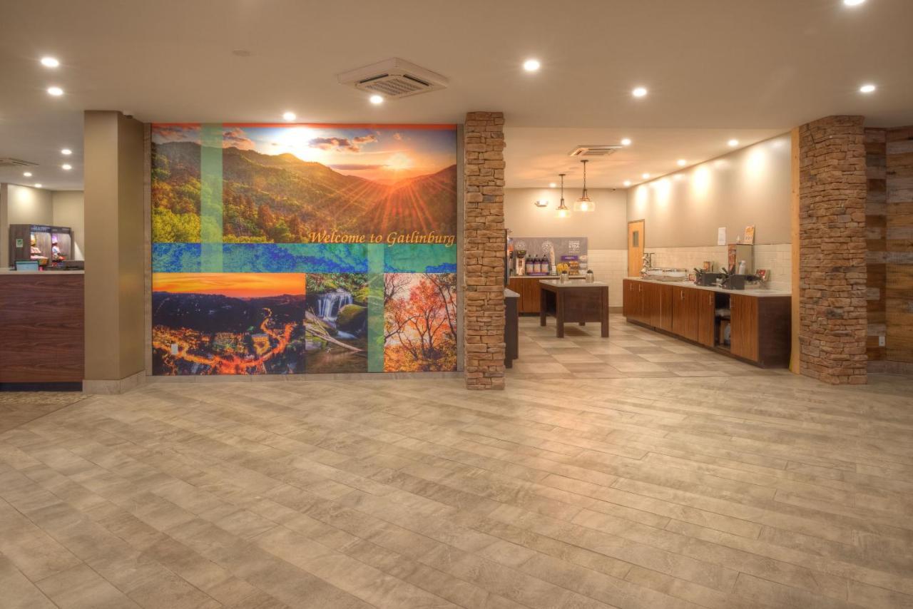 Clarion Pointe Downtown Gatlinburg Hotell Eksteriør bilde