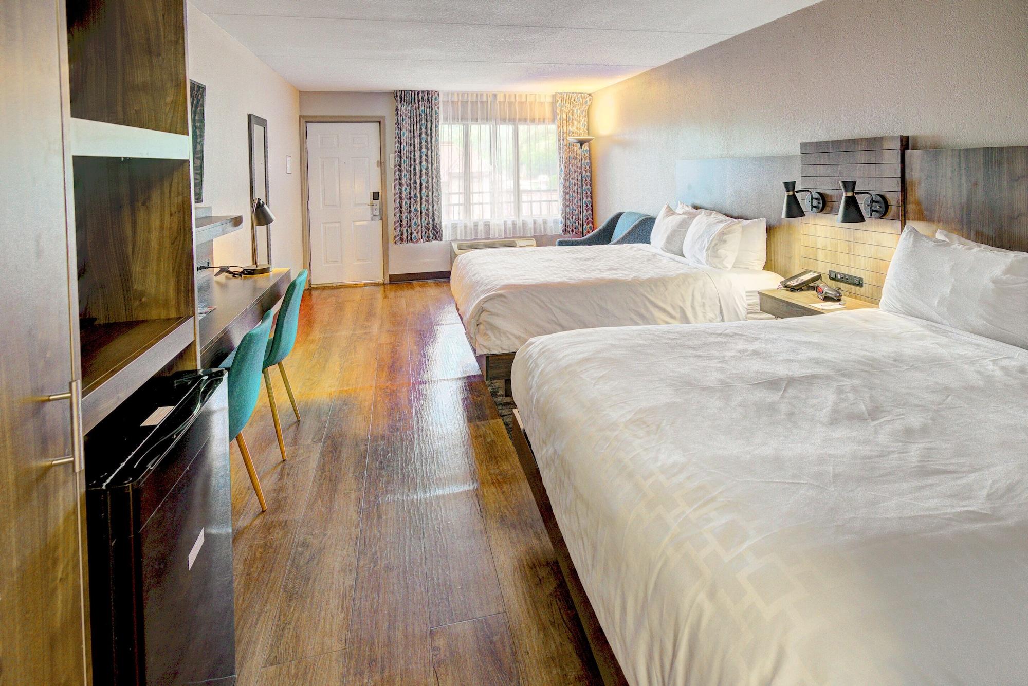 Clarion Pointe Downtown Gatlinburg Hotell Eksteriør bilde