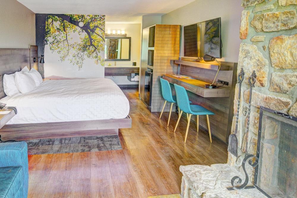 Clarion Pointe Downtown Gatlinburg Hotell Eksteriør bilde